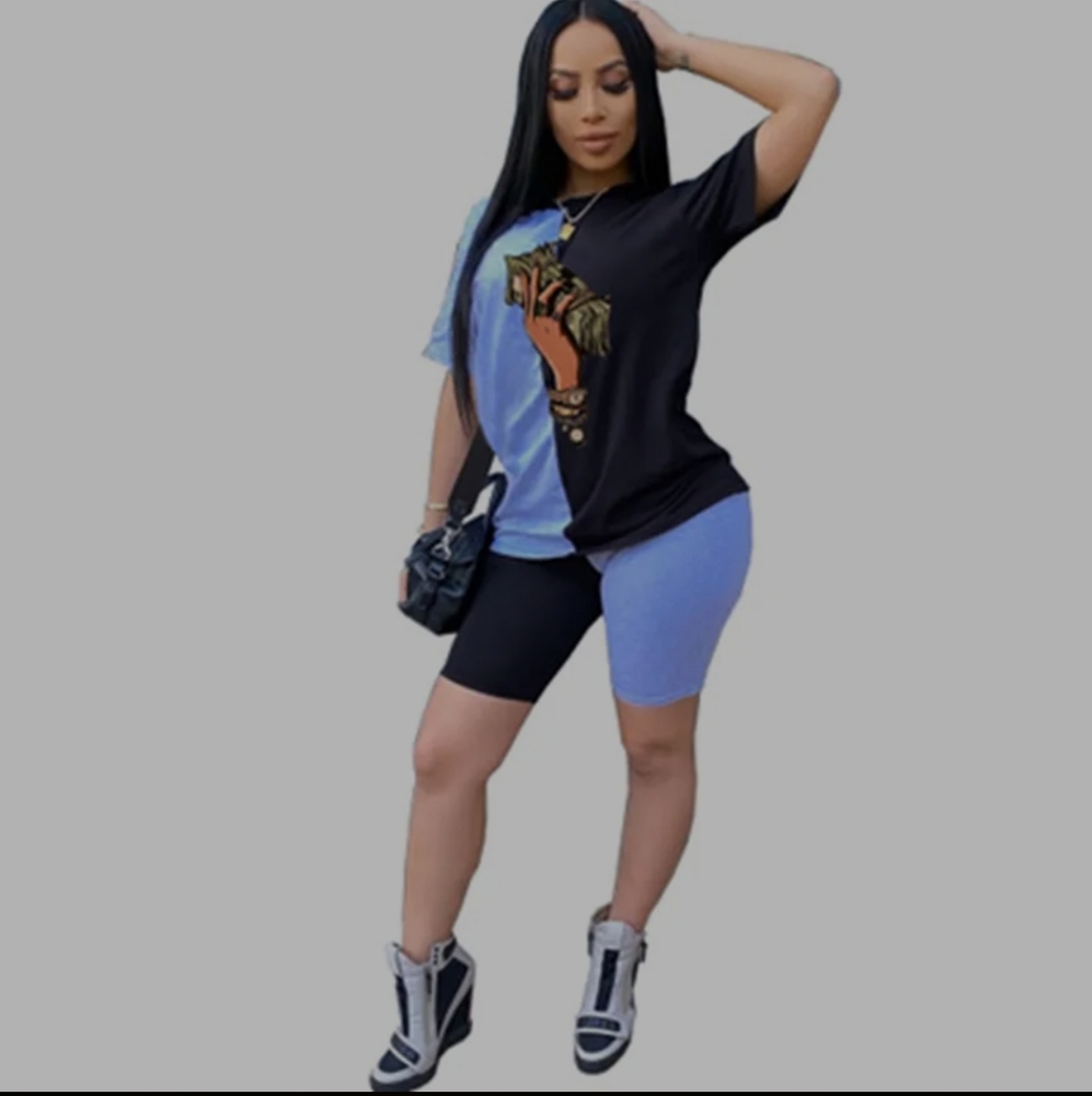 Stylish Two-Tone Graphic Tee and Shorts Set